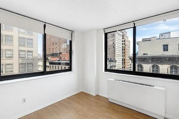 Broadway #8F - Photo 3 of 20