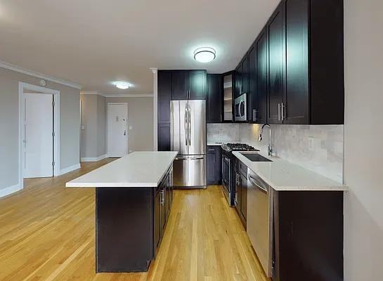 Greenwich St #3107N - Photo 5 of 8