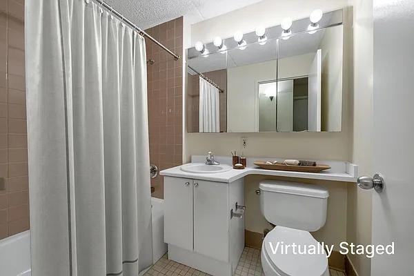 Battery Pl #4Y - Photo 4 of 15