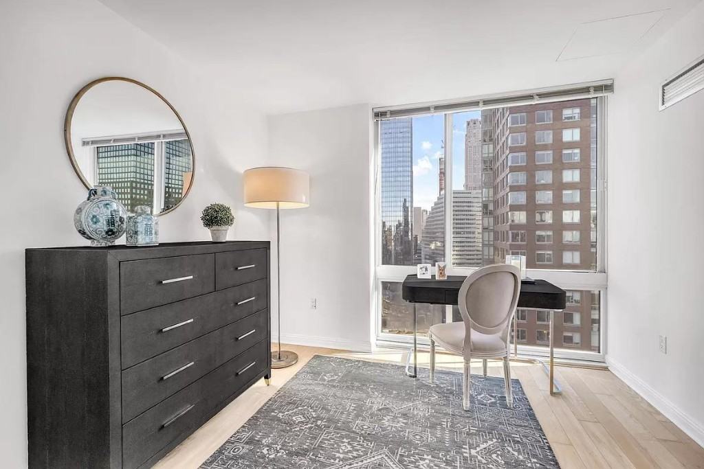 N End Ave #7D - Photo 3 of 15