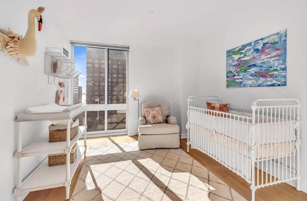 N End Ave #7D - Photo 4 of 15