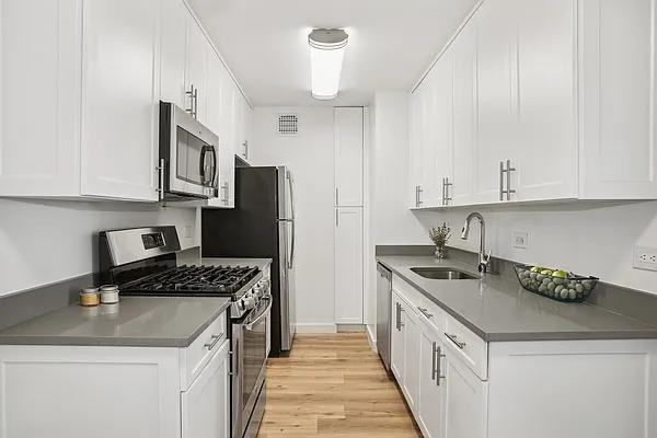 S End Ave #10H - Photo 2 of 14