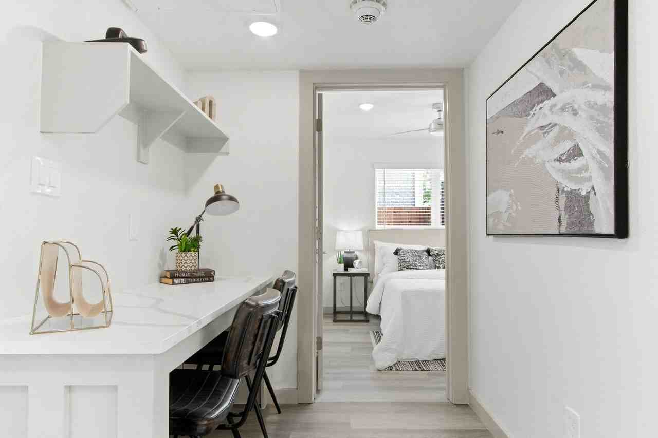 3240 S University - Photo 7 of 16