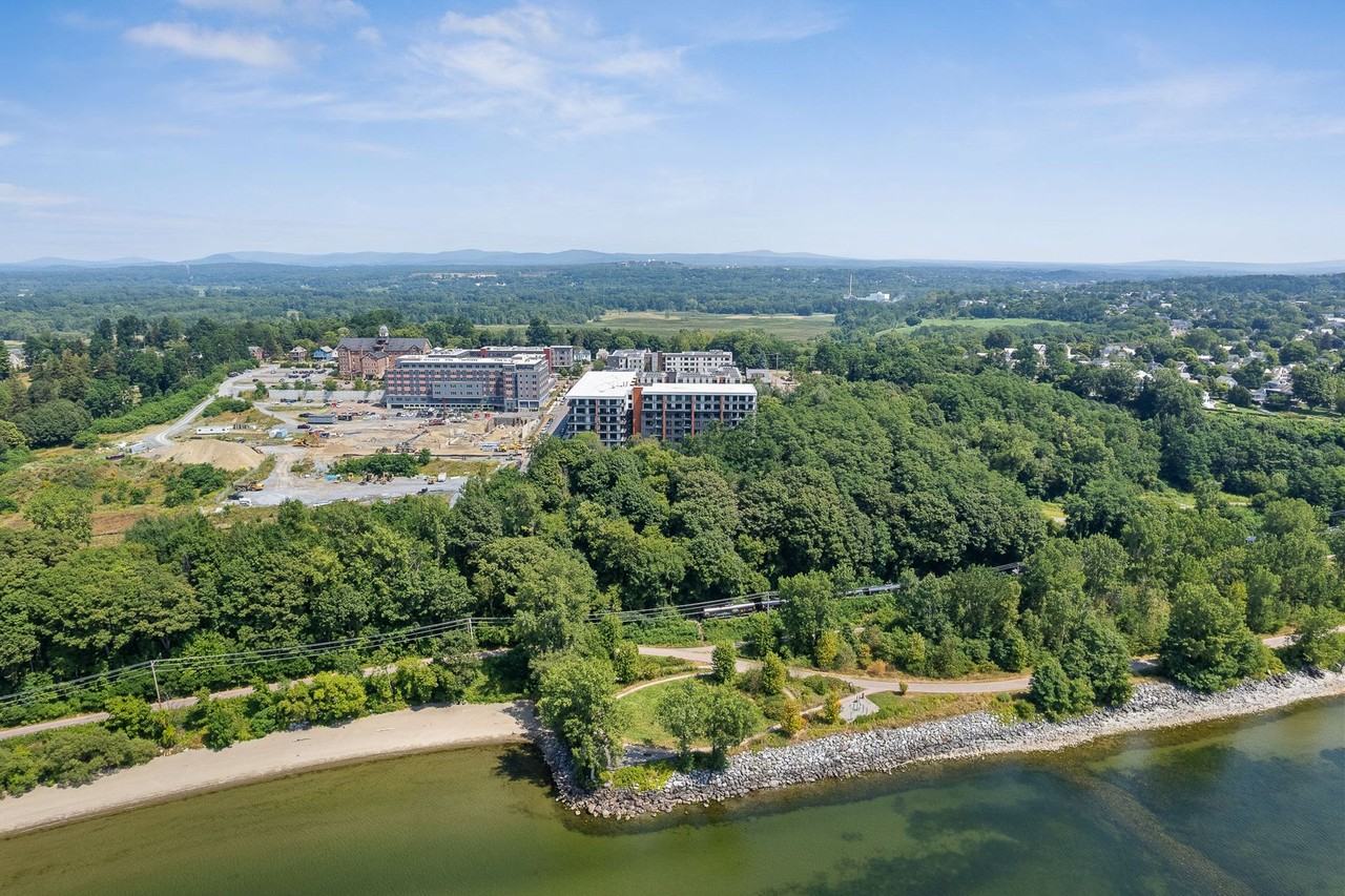 One25 - Photo 5 of 50