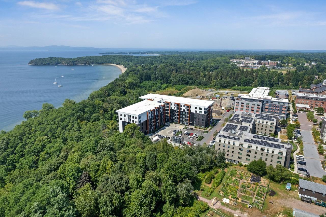 One25 - Photo 7 of 50