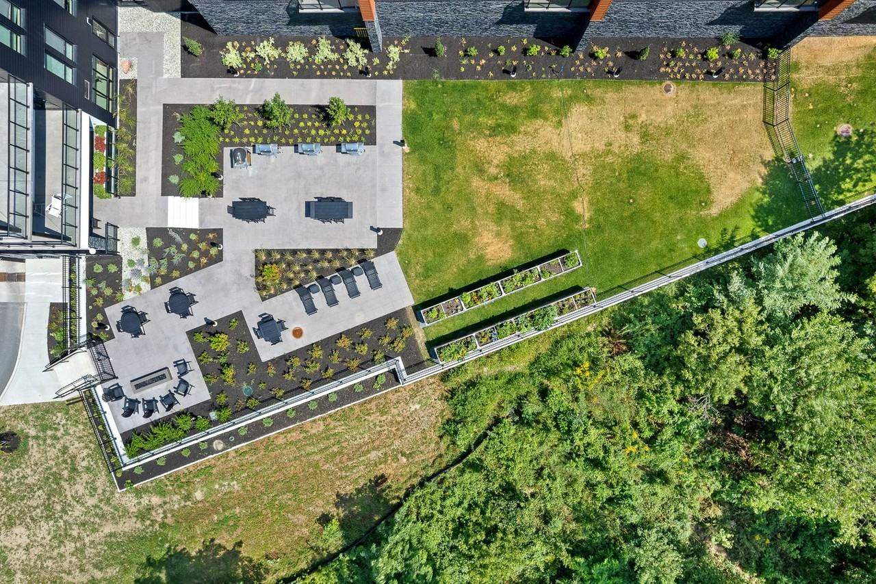 One25 - Photo 5 of 50