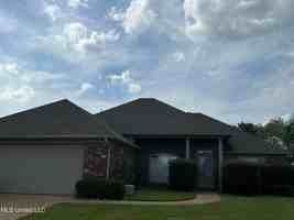 featured image of 114 Sherwood Dr