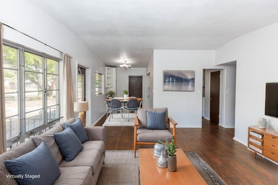 4726 Abaca St - Photo 3 of 11