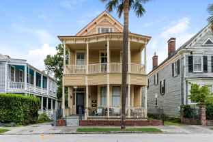 114 Alexander St #B - Photo 1 of 1