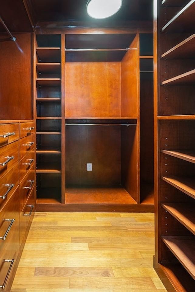 245 W 71st St - Photo 6 of 8