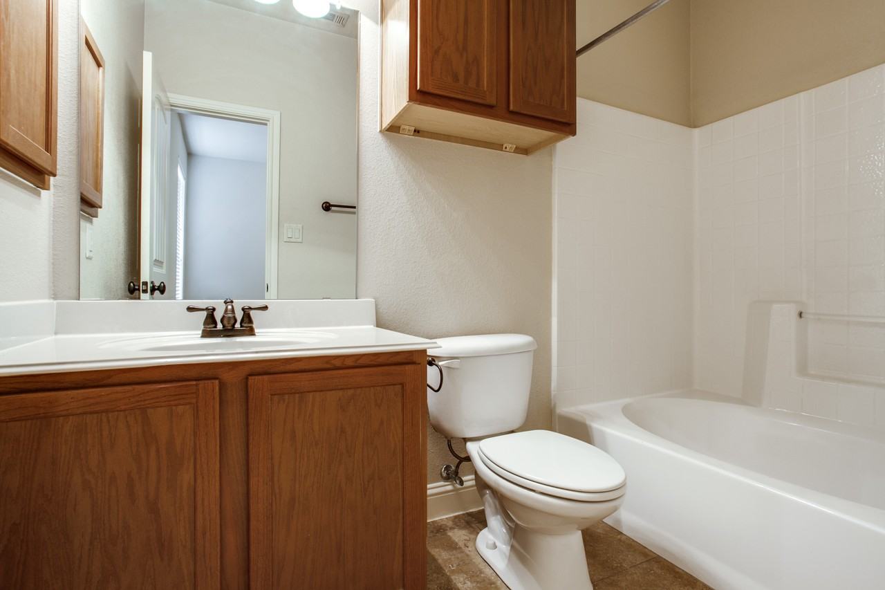 3125 Waits Ave #103 - Photo 7 of 16