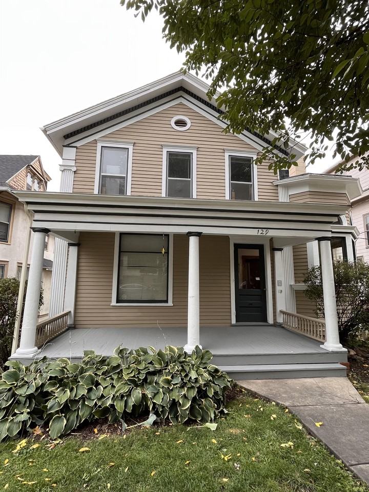 129 E Gorham St #3 - Photo 3 of 21