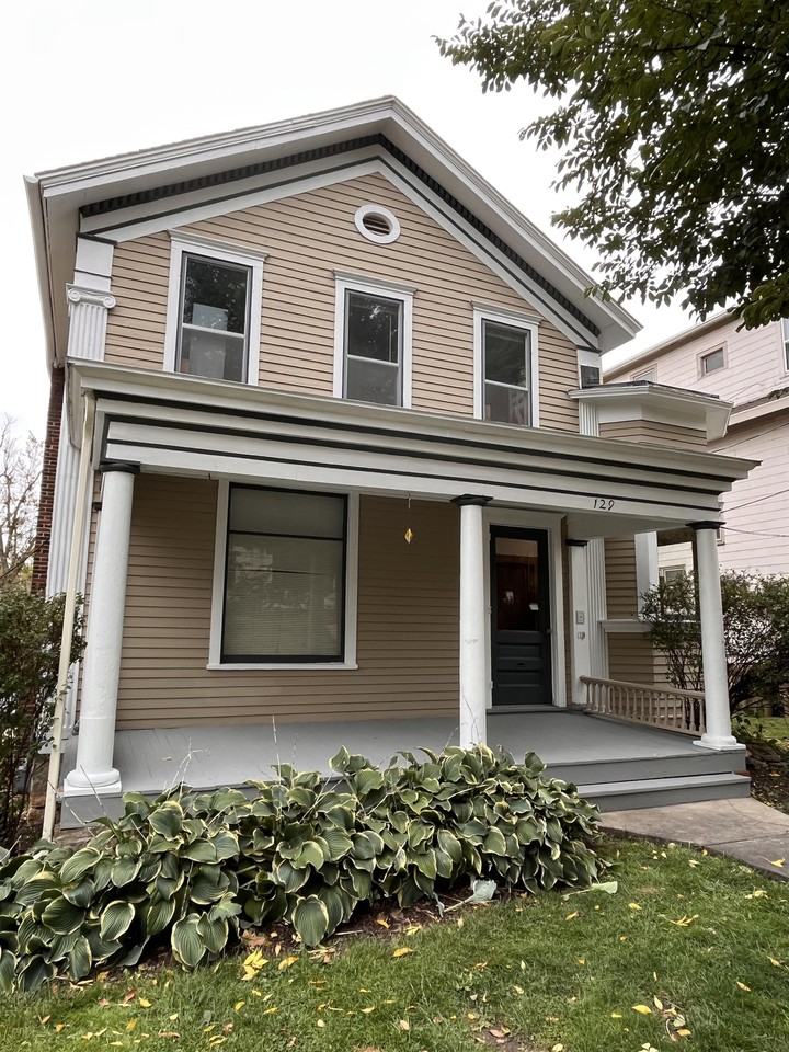 129 E Gorham St #3 - Photo 5 of 21