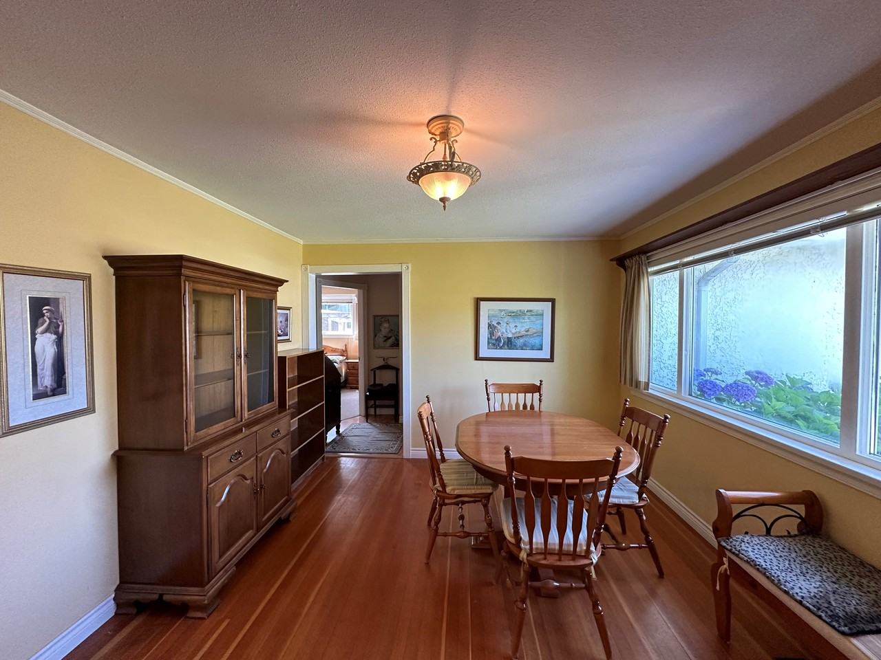 9676 Sidney Street - Photo 7 of 16