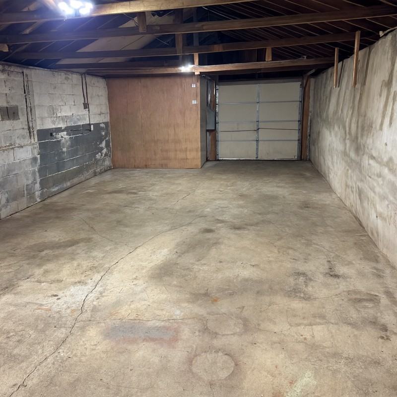 1 Alonzo St - Photo 2 of 4