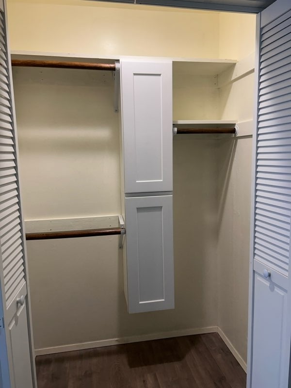 4050 E Washington Ave - Photo 2 of 6