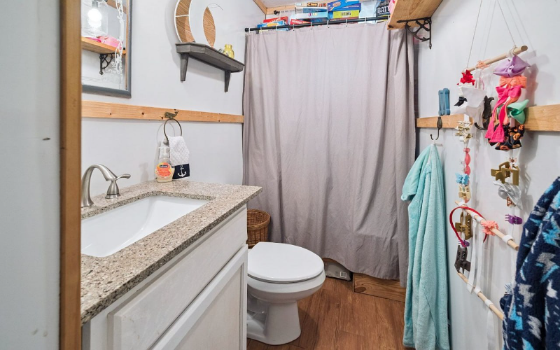 20159 50th St - Photo 3 of 10