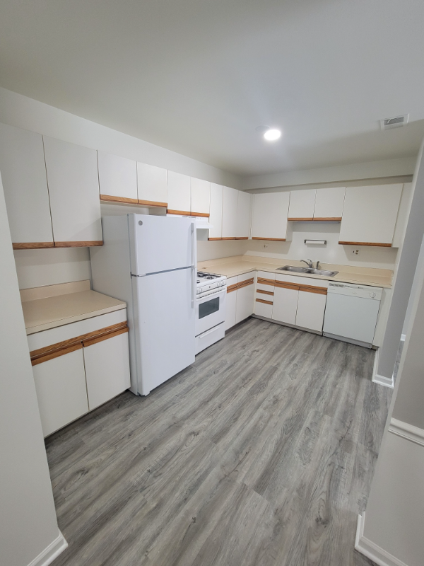 4901 Belmont Road #304 - Photo 3 of 13