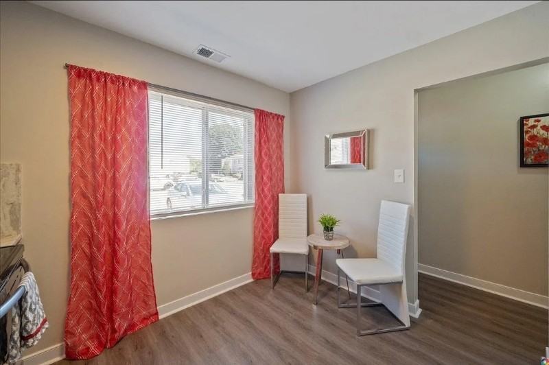 155 Delmar Ln #E - Photo 3 of 13