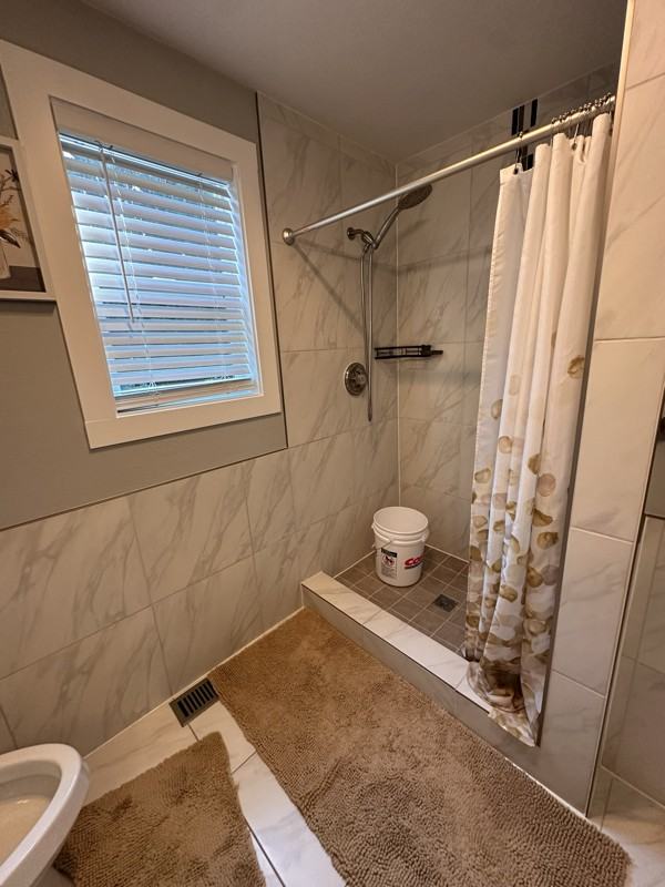 4312 234th St Ne #2 - Photo 5 of 10