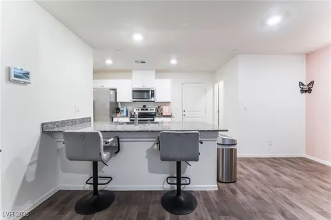 1145 Meadow Sparrow Pl - Photo 7 of 18