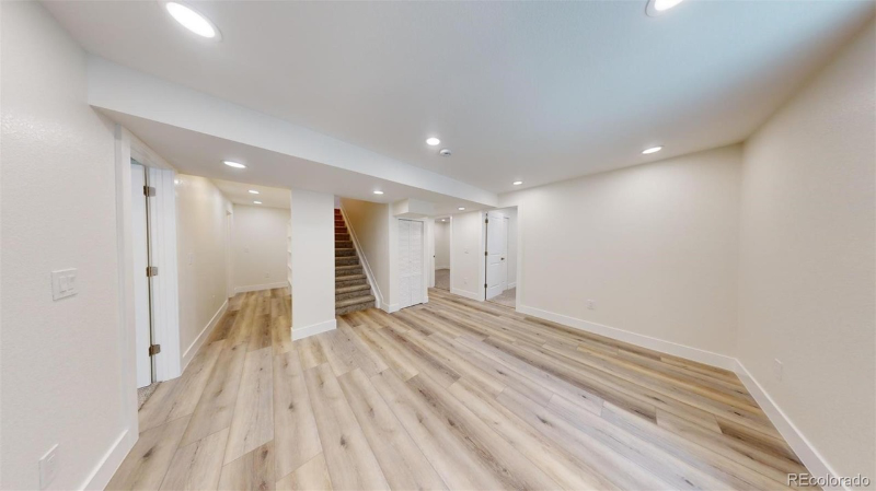 11000 Larry Dr - Photo 7 of 9