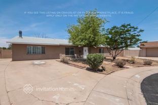 5410 N 64th Dr - Photo 1 of 1