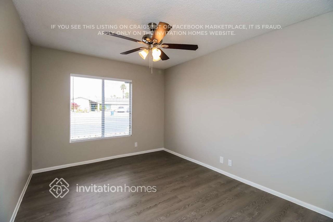 549 West Pampa Avenue - Photo 6 of 14