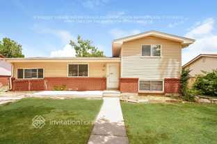 402 S Robb Way - Photo 1 of 1