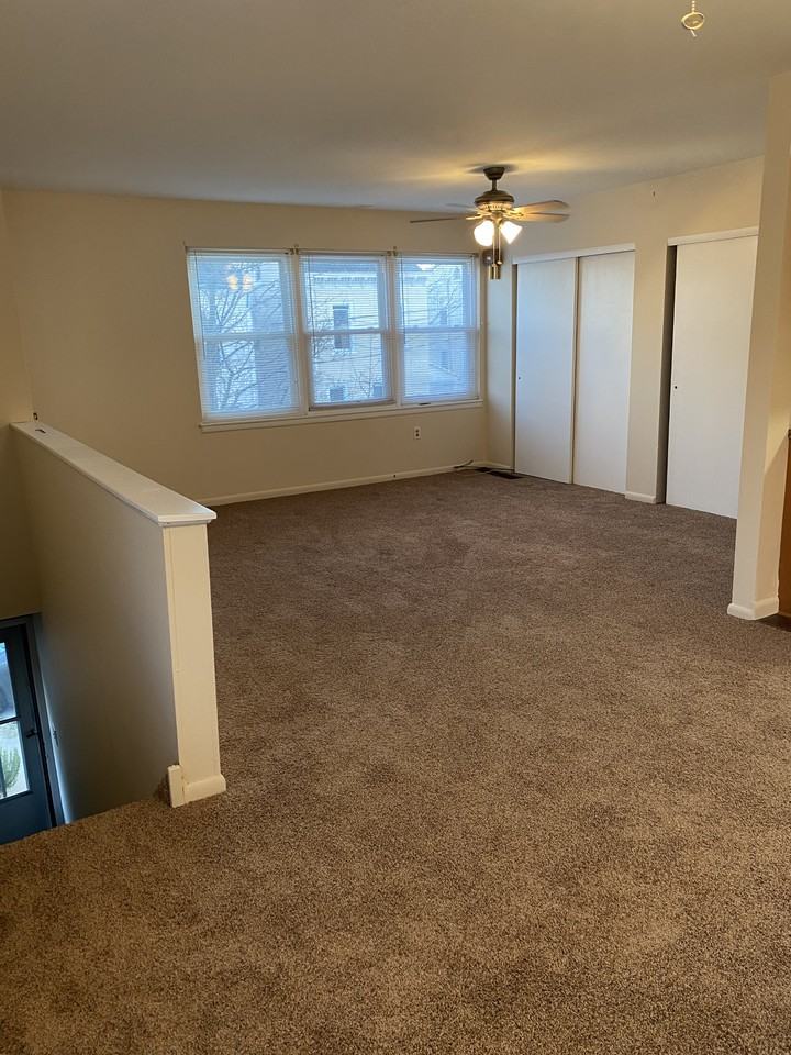 526 Green Ln #2 - Photo 4 of 7
