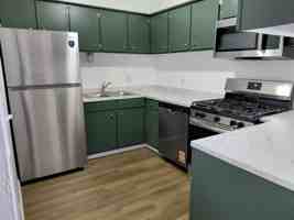 featured image of 2201 N 14th St