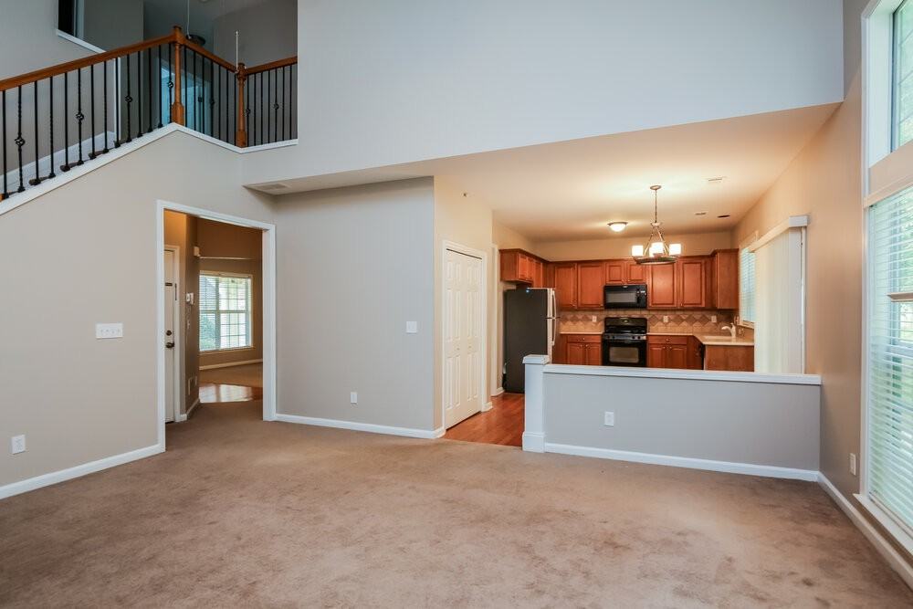 745 Friars Head Dr - Photo 6 of 17