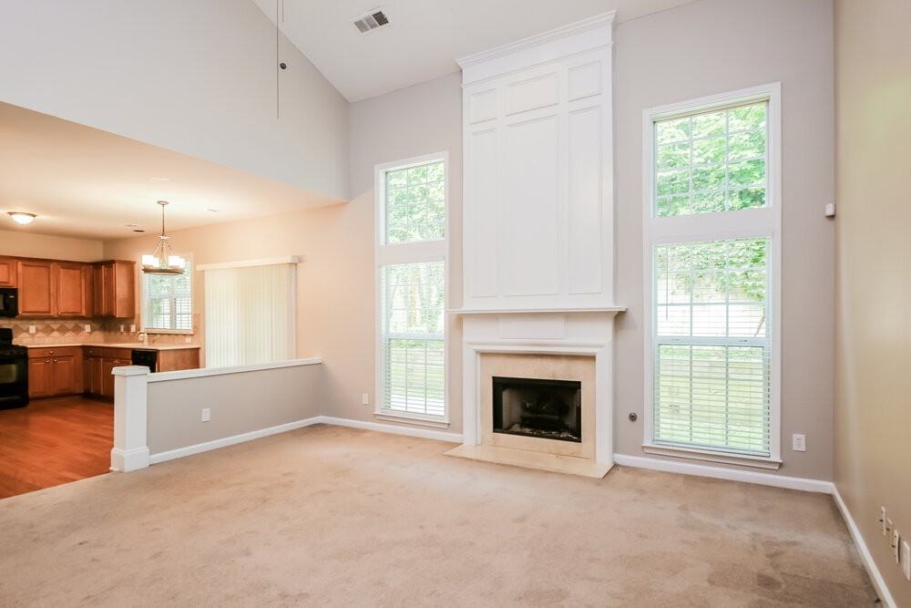 745 Friars Head Dr - Photo 7 of 17