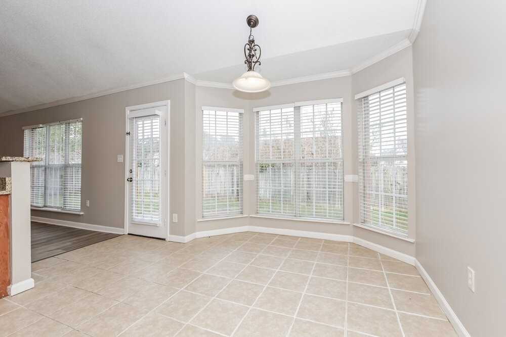 2780 Shady Well Ln - Photo 6 of 17