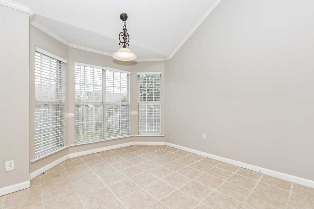 2780 Shady Well Ln - Photo 7 of 17