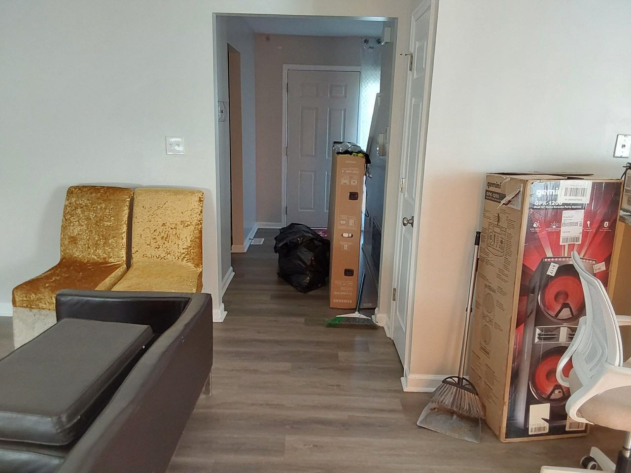 Shaughanassee Ct - Photo 4 of 25