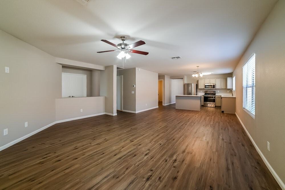 3045 W Desert Vista Trl - Photo 3 of 16