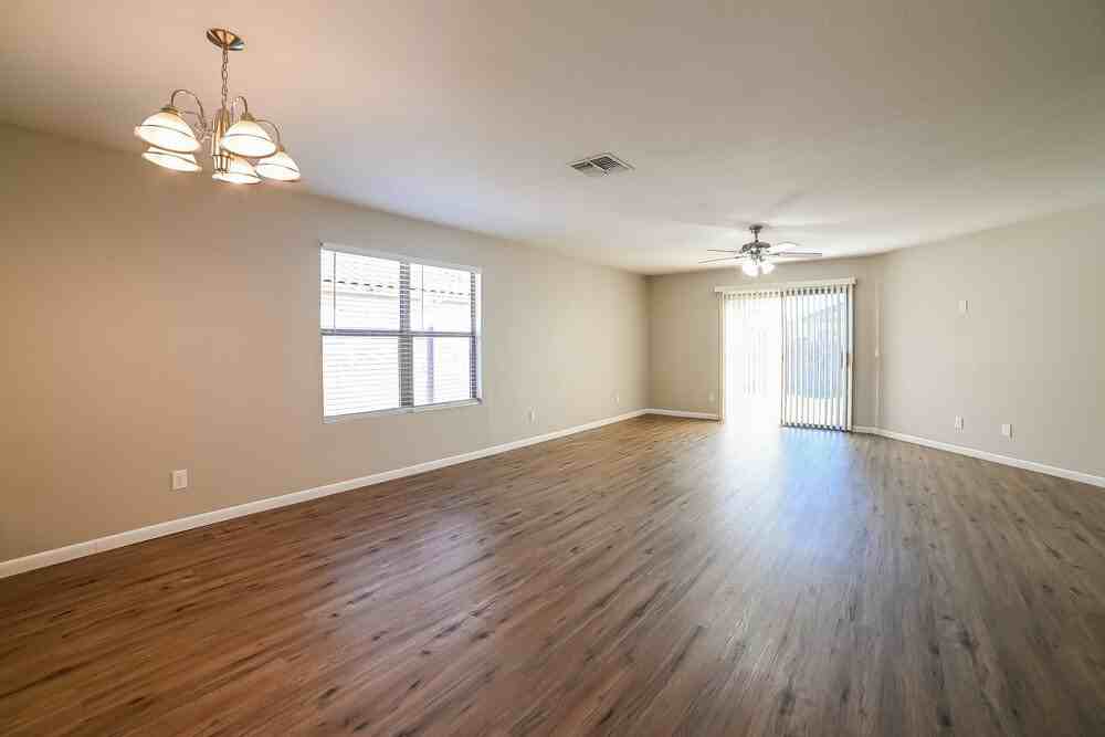 3045 W Desert Vista Trl - Photo 4 of 16