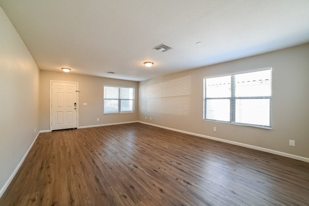 3045 W Desert Vista Trl - Photo 7 of 16