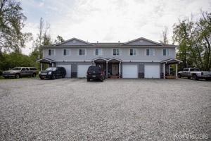 featured image of 4512 West Overby Street