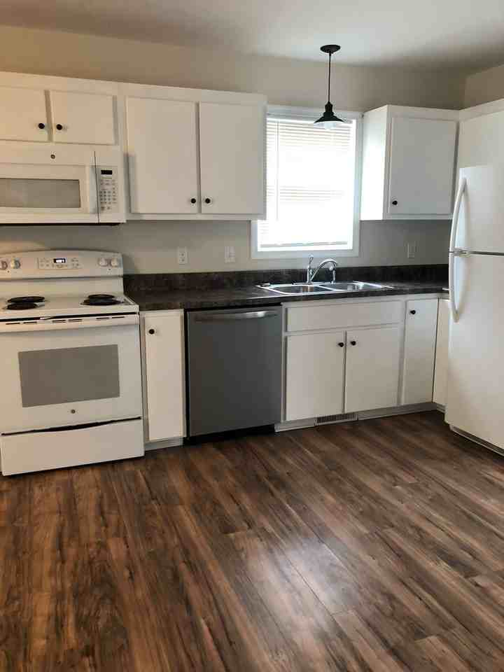 530 Brookneal Hwy #A - Photo 3 of 8