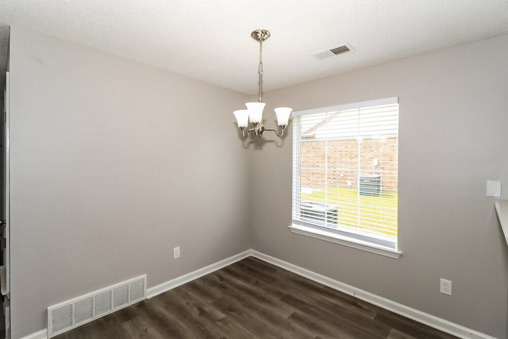 1497 Pemberton Lane - Photo 6 of 16