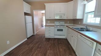 1206 Stoneridge Ln - Photo 1 of 1