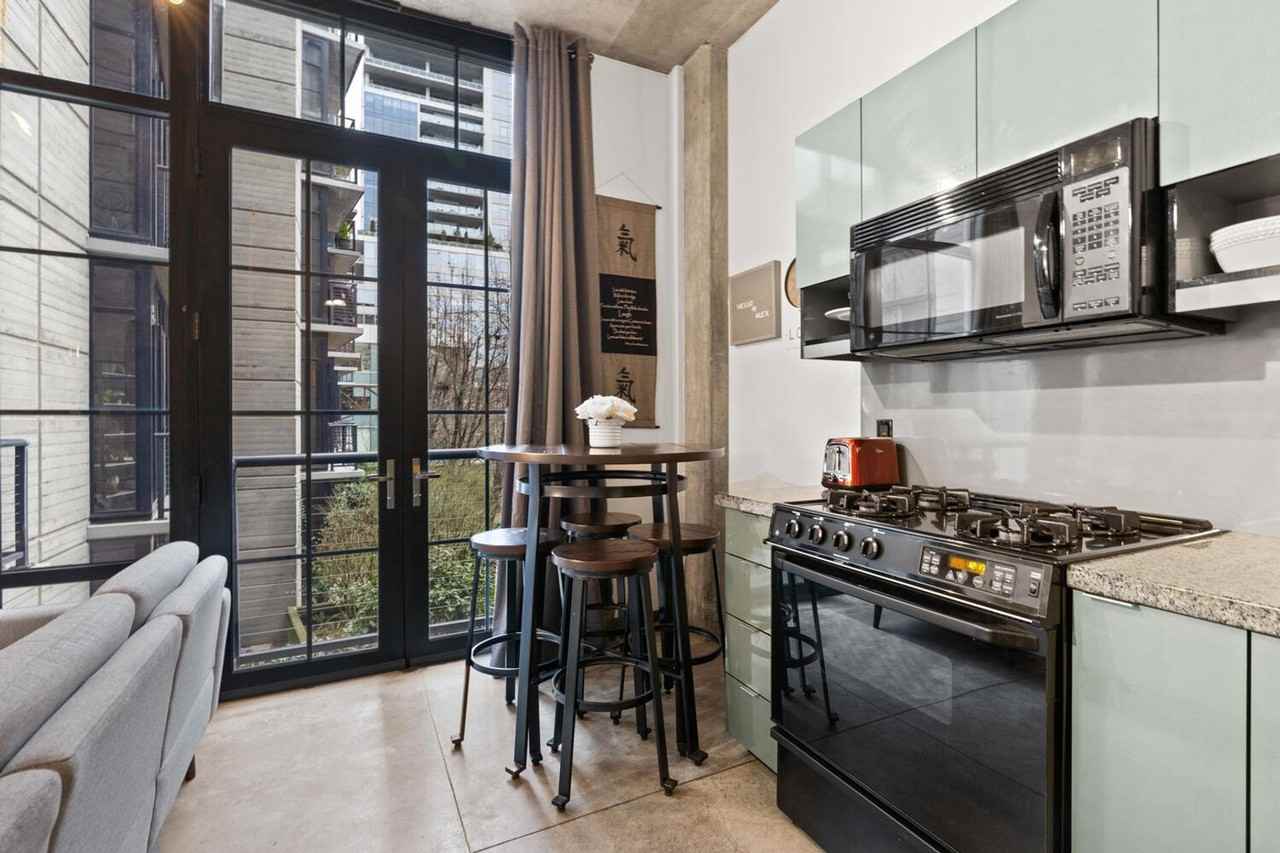 1030 Nw 12th Ave #211 - Photo 6 of 40
