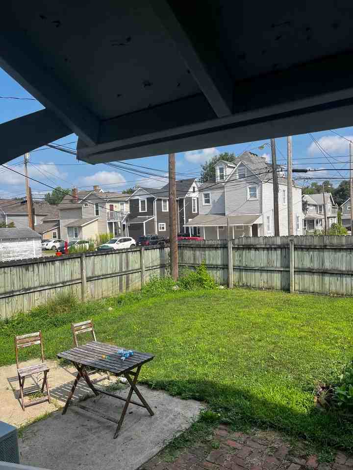 80 King Ave - Photo 4 of 50