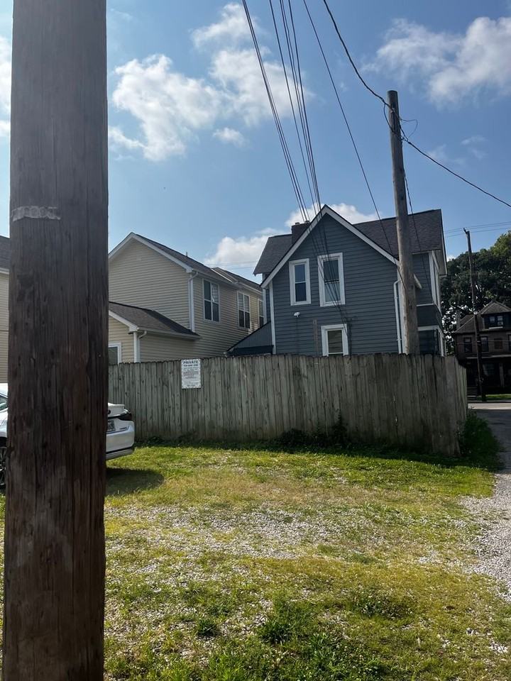 80 King Ave - Photo 5 of 50