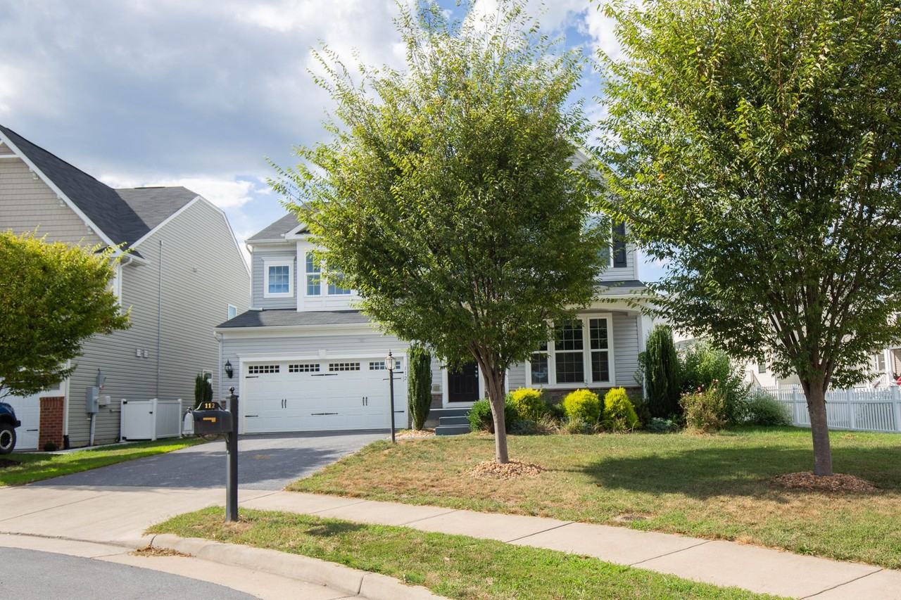 112 Churndash Way - Photo 3 of 50