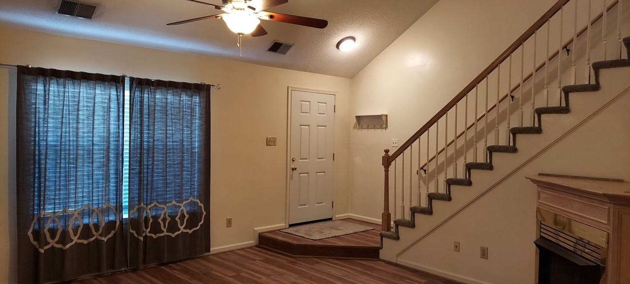 629 Brisa Ct - Photo 2 of 20