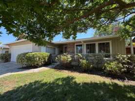 4886 Blue Ridge Dr - Photo 1 of 1