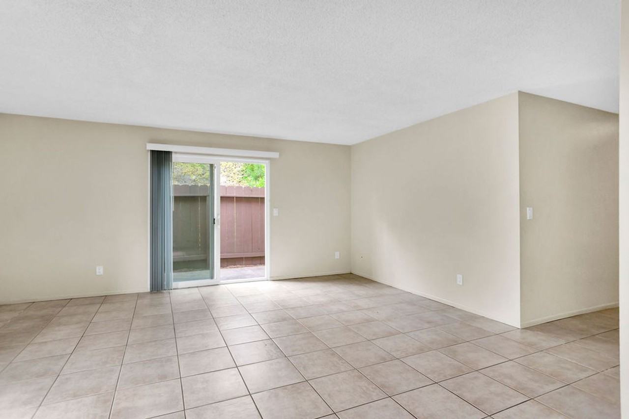 7841 Camino Tranquilo - Photo 6 of 25